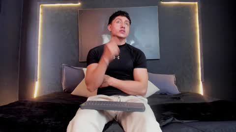 Snapshot of god_of_olympus1 chatting on December 2024 03:55:01 PM steven online show from December 2024 03:55:01 PM