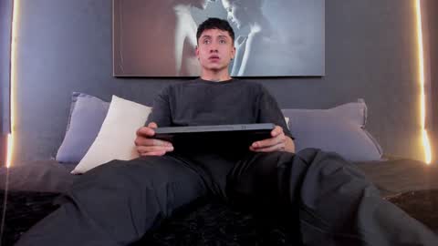 Snapshot of god_of_olympus1 chatting on December 2024 06:18:02 PM steven online show from December 2024 06:18:02 PM