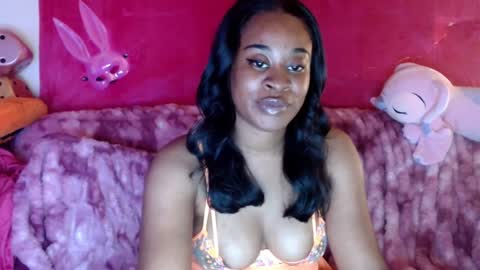 goddess_aaliyah online show from January 2025 06:49:01 PM