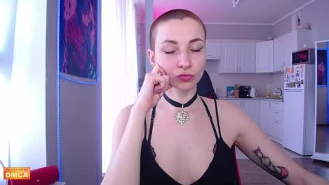 Elpis Foxter online show from May 2026 10:42:02 AM