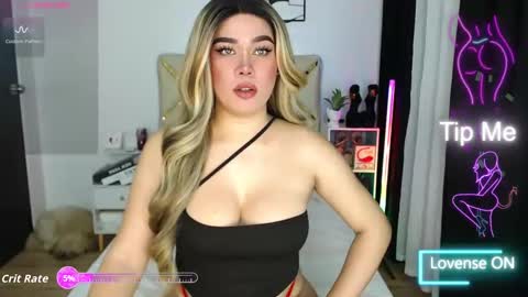 Lyka Fox online show from November 2025 11:18:02 AM