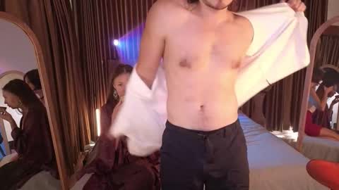 Snapshot of goddess_marylin chatting on November 2025 04:58:02 AM 330 UTC2 girls online show from November 2025 04:58:02 AM