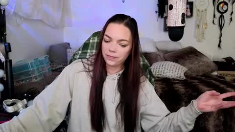 Patricia Mars           Goddess of Mars twitter thegoddessmindy online show from February 2026 04:23:02 PM