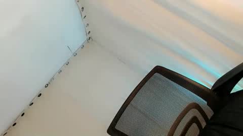 Snapshot of goddess_riana chatting on November 2025 05:19:01 AM YOUR GODDESS RIAN online show from November 2025 05:19:01 AM