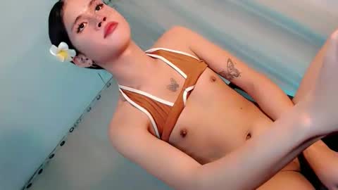 Snapshot of goddess_riana chatting on November 2025 04:11:02 AM YOUR GODDESS RIAN online show from November 2025 04:11:02 AM