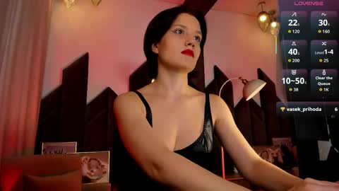 goddess_rowen online show from May 2026 04:23:02 PM