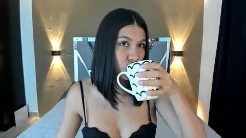 Saori online show from April 2026 10:58:01 PM