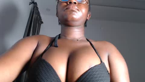 Swidney online show from February 2025 05:34:01 AM