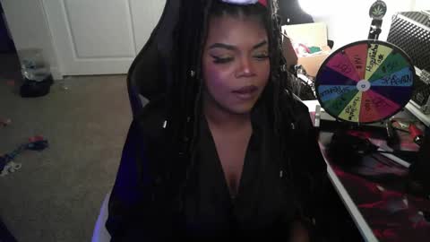 Snapshot of goddesscocoaa chatting on December 2024 10:39:02 AM Goddess Cocoa online show from December 2024 10:39:02 AM