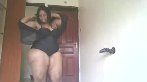 Snapshot of goddessebon chatting on December 2024 08:19:02 AM shasha big online show from December 2024 08:19:02 AM