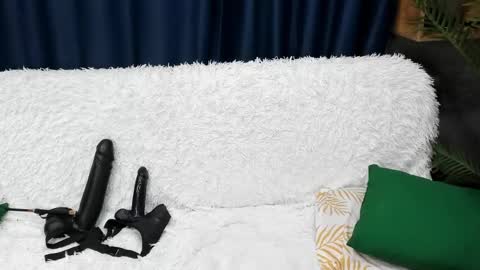 Snapshot of goddessemily_ chatting on January 2025 07:48:01 AM goddessemily_ online show from January 2025 07:48:01 AM