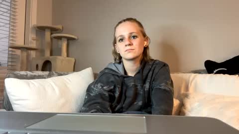 Snapshot of goddessfeyaa chatting on December 2024 10:38:02 PM feyaa22 online show from December 2024 10:38:02 PM