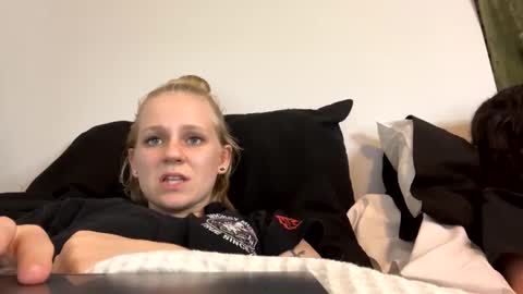 Snapshot of goddessfeyaa chatting on December 2024 02:44:02 AM feyaa22 online show from December 2024 02:44:02 AM