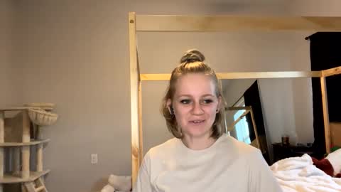 Snapshot of goddessfeyaa chatting on January 2025 01:53:02 PM feyaa22 online show from January 2025 01:53:02 PM