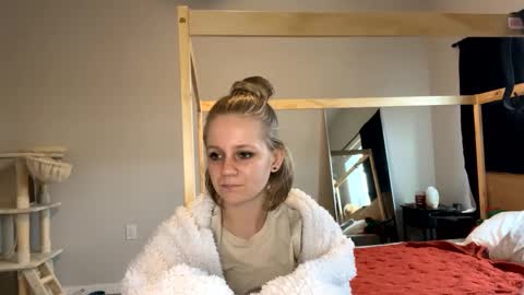 Snapshot of goddessfeyaa chatting on January 2025 04:57:01 PM feyaa22 online show from January 2025 04:57:01 PM