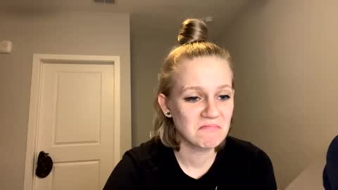 Snapshot of goddessfeyaa chatting on January 2025 11:48:01 PM feyaa22 online show from January 2025 11:48:01 PM