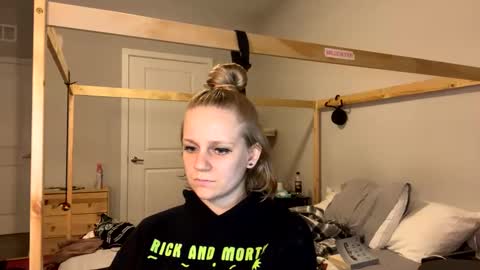 Snapshot of goddessfeyaa chatting on January 2025 12:14:02 AM feyaa22 online show from January 2025 12:14:02 AM