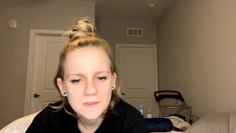 Snapshot of goddessfeyaa chatting on January 2025 11:39:02 PM feyaa22 online show from January 2025 11:39:02 PM