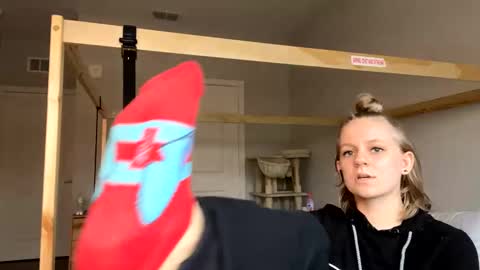 Snapshot of goddessfeyaa chatting on February 2025 01:41:01 PM feyaa22 online show from February 2025 01:41:01 PM