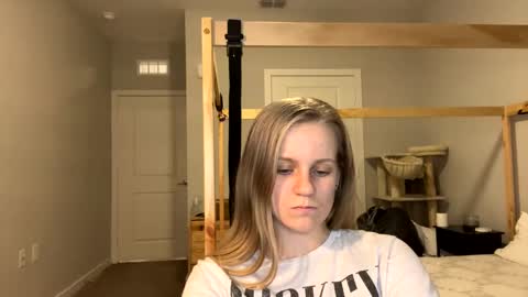 Snapshot of goddessfeyaa chatting on February 2025 01:54:02 AM feyaa22 online show from February 2025 01:54:02 AM