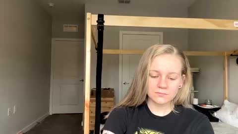 Snapshot of goddessfeyaa chatting on February 2025 04:40:02 PM feyaa22 online show from February 2025 04:40:02 PM