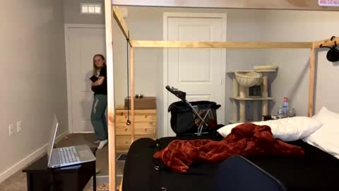 Snapshot of goddessfeyaa chatting on March 2025 01:15:01 AM feyaa22 online show from March 2025 01:15:01 AM