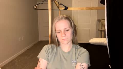 Snapshot of goddessfeyaa chatting on March 2025 01:31:02 AM feyaa22 online show from March 2025 01:31:02 AM