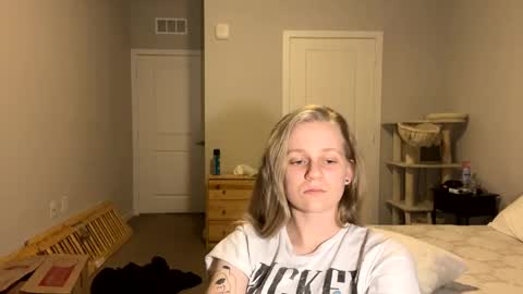 Snapshot of goddessfeyaa chatting on March 2025 12:53:01 AM feyaa22 online show from March 2025 12:53:01 AM