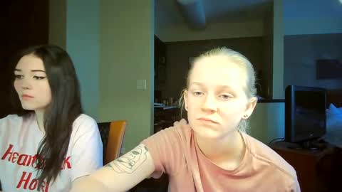 Snapshot of goddessfeyaa chatting on September 2025 04:51:02 PM feyaa22 online show from September 2025 04:51:02 PM