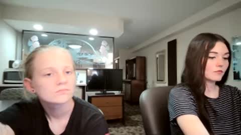 Snapshot of goddessfeyaa chatting on September 2025 04:38:02 AM feyaa22 online show from September 2025 04:38:02 AM