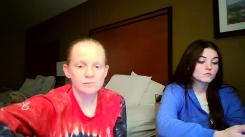 Snapshot of goddessfeyaa chatting on October 2025 04:44:02 AM feyaa22 online show from October 2025 04:44:02 AM