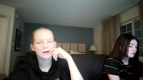 Snapshot of goddessfeyaa chatting on December 2025 03:34:02 AM feyaa22 online show from December 2025 03:34:02 AM