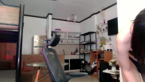 Snapshot of goddessofbigcock chatting on February 2025 01:44:02 AM Eva online show from February 2025 01:44:02 AM