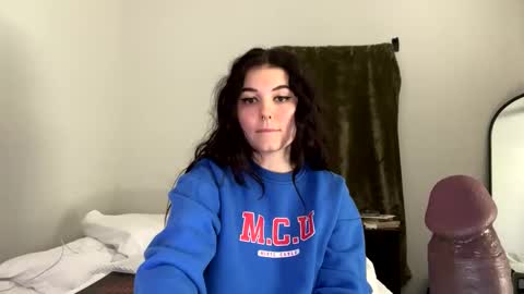 Snapshot of goddessshadowraven chatting on December 2024 05:48:01 PM Goddess Raven online show from December 2024 05:48:01 PM