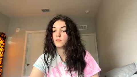 Snapshot of goddessshadowraven chatting on January 2025 04:08:01 PM Goddess Raven online show from January 2025 04:08:01 PM