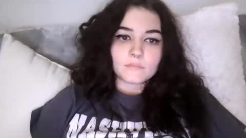 Snapshot of goddessshadowraven chatting on February 2025 08:14:02 PM Goddess Raven online show from February 2025 08:14:02 PM