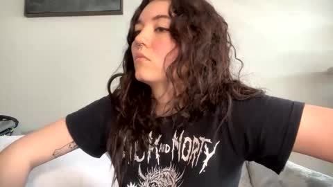 Snapshot of goddessshadowraven chatting on March 2025 04:00:02 PM Goddess Raven online show from March 2025 04:00:02 PM