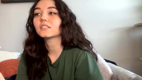 Snapshot of goddessshadowraven chatting on March 2025 04:00:02 PM Goddess Raven online show from March 2025 04:00:02 PM