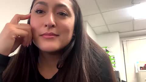 Snapshot of goddessxxrosexx chatting on December 2024 01:28:02 AM GoddessxxRosexx online show from December 2024 01:28:02 AM