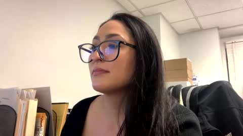 Snapshot of goddessxxrosexx chatting on January 2025 01:30:01 AM GoddessxxRosexx online show from January 2025 01:30:01 AM