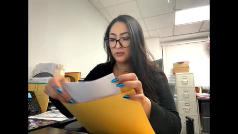 Snapshot of goddessxxrosexx chatting on February 2025 09:42:01 PM GoddessxxRosexx online show from February 2025 09:42:01 PM