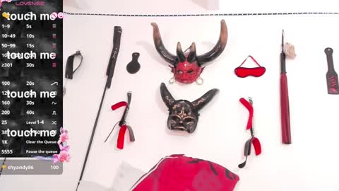 Abril online show from December 2024 01:02:02 AM