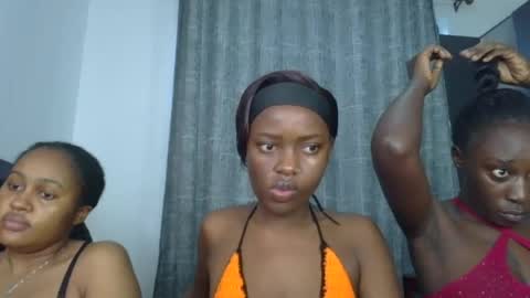godess_lunah online show from June 2026 05:17:02 AM