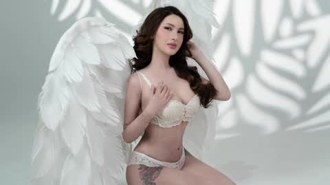 Snapshot of godisawomanxx chatting on November 2025 04:29:02 PM Miss Belle Peters online show from November 2025 04:29:02 PM