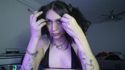 Snapshot of godstar666 chatting on February 2026 02:27:01 AM Godstar666 online show from February 2026 02:27:01 AM