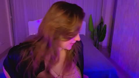 Lilya online show from February 2026 11:03:02 PM