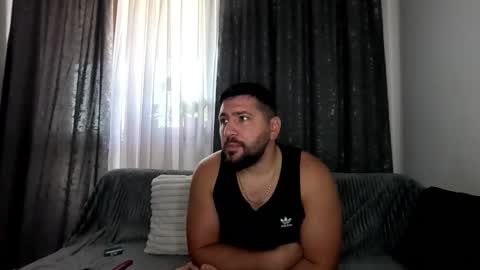 gold_alpha_boy online show from September 2025 06:59:02 AM