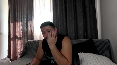 gold_alpha_boy online show from October 2025 11:32:02 AM