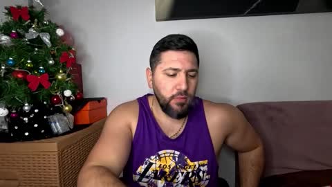 gold_alpha_boy online show from December 2025 09:38:01 AM