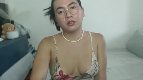 bella online show from April 2026 02:50:01 AM